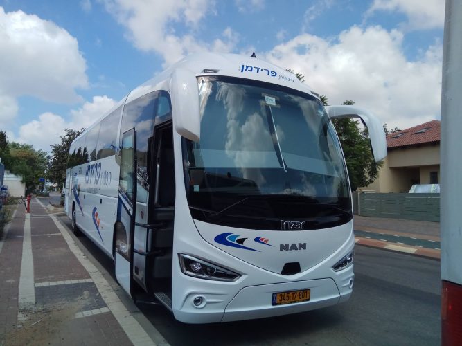 main-image-הסעות פרידמן