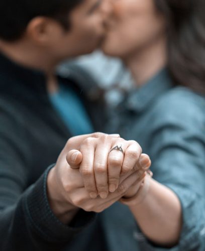 התארסנו. מה עכשיו?