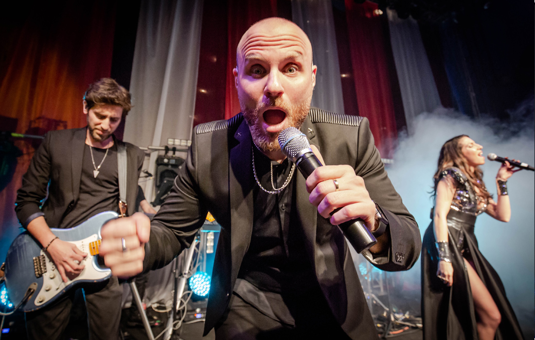 image-HIGH END BAND